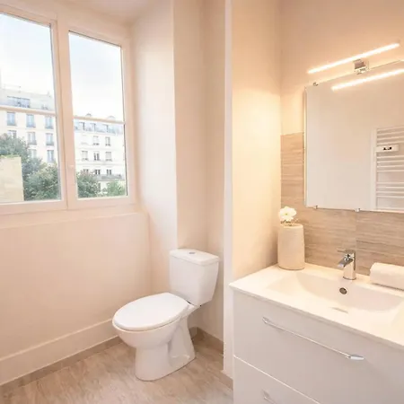 Splendid Near Bercy Apartman *