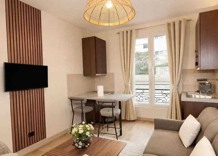 Splendid Near Bercy *
